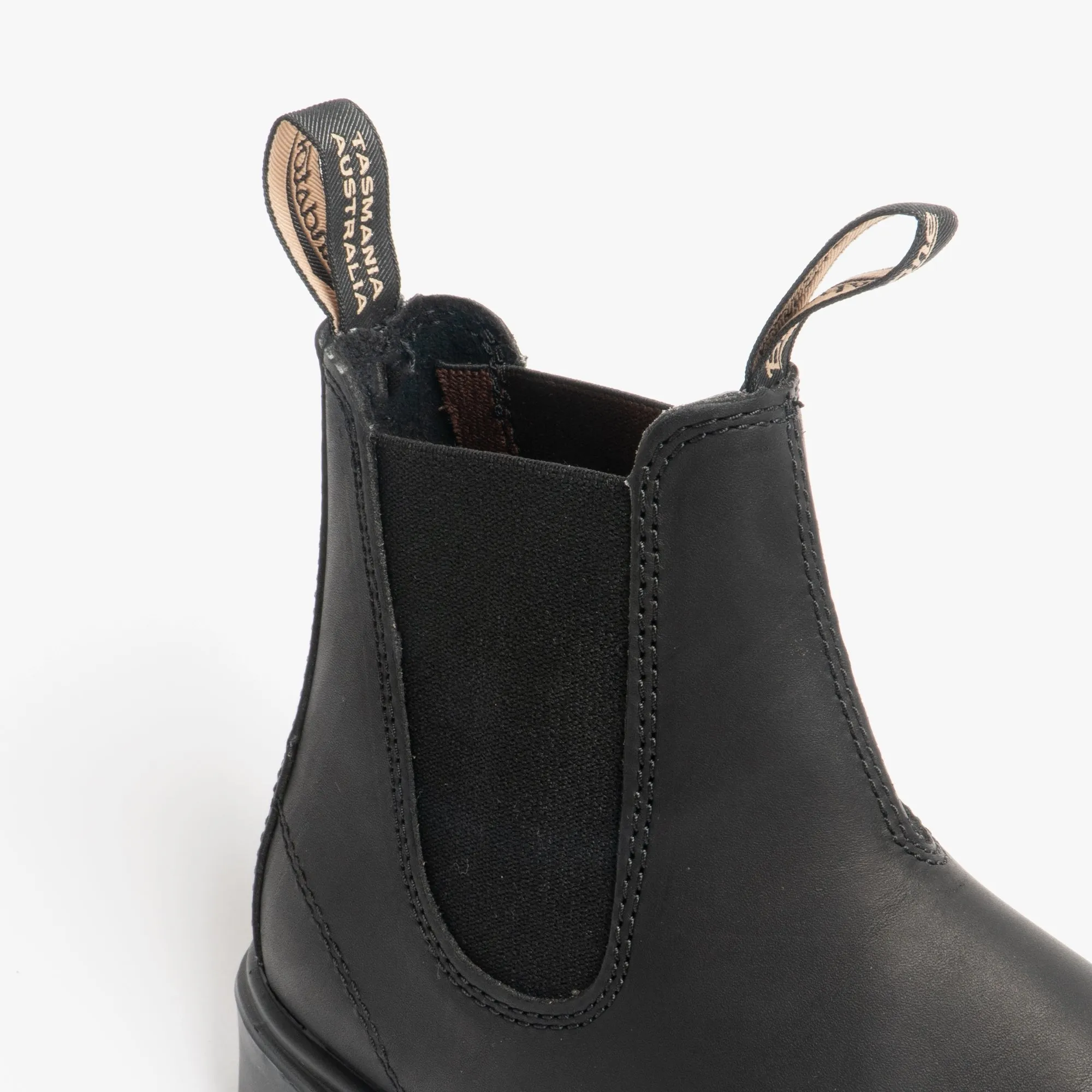 Blundstone 063 Unisex Leather Chelsea Boots Black