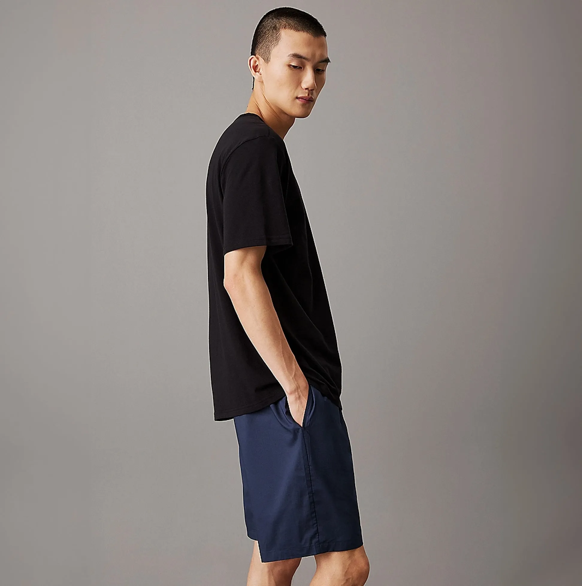 Calvin Klein CK ESTABLISHED FASHION Mens Short Set Black Beauty Top / Ink Bottom