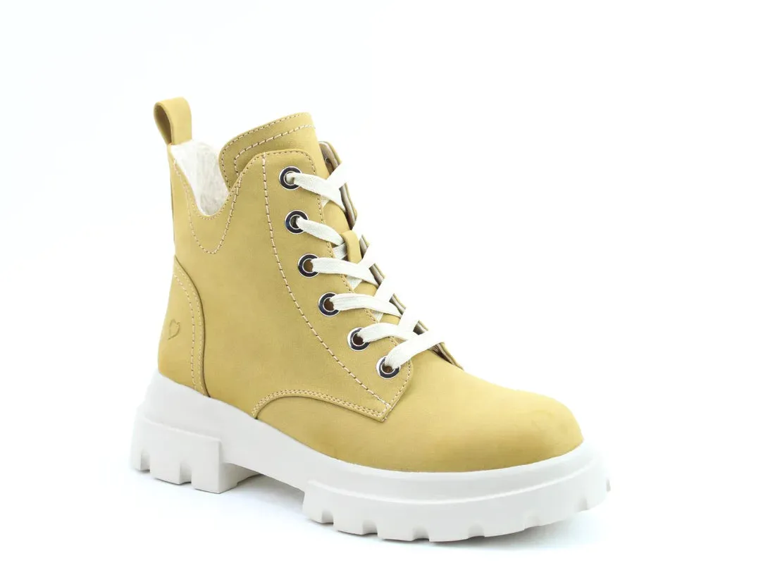 Heavenly Feet CLEA Womens Lace Ankle Boots Mustard