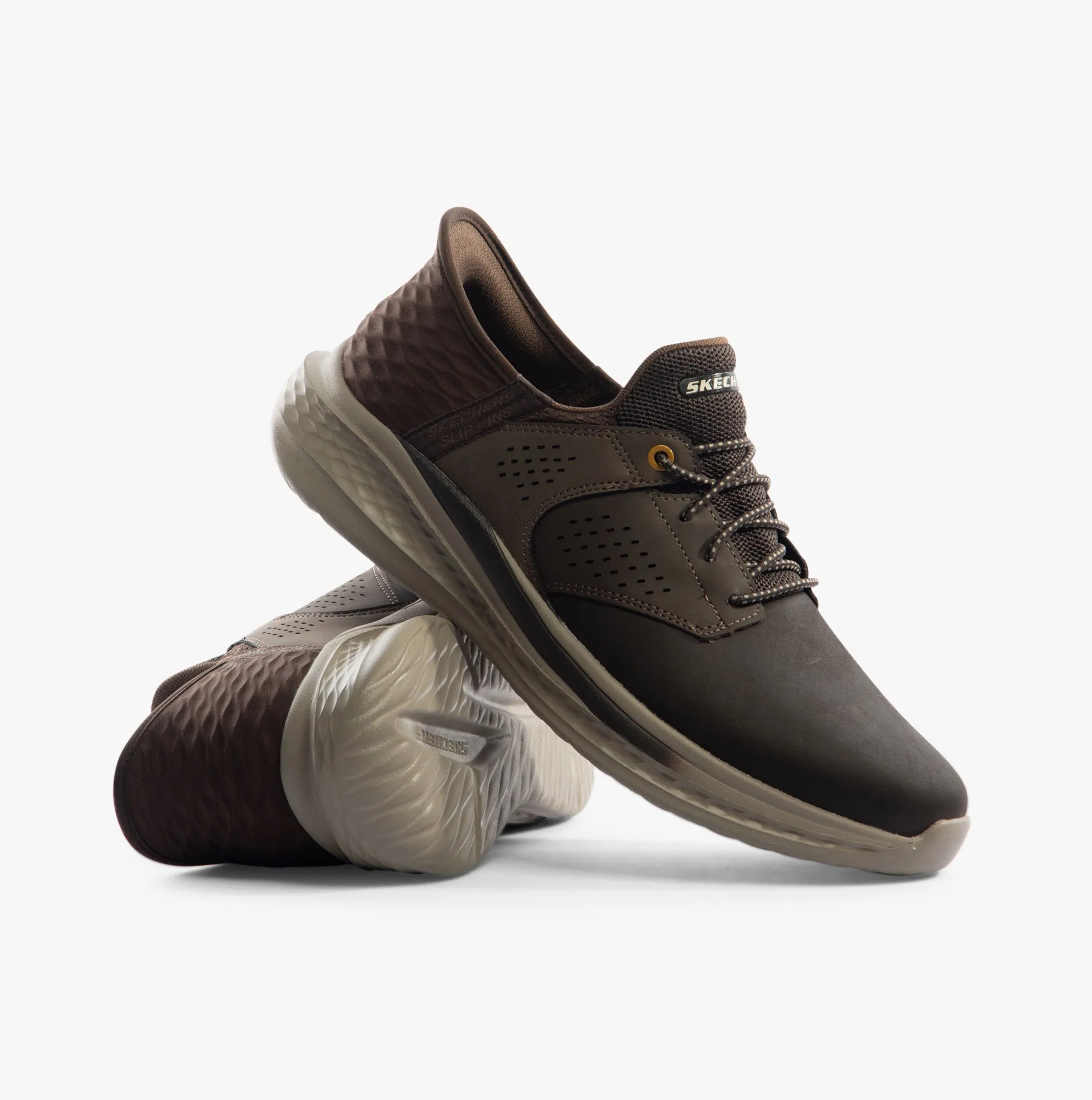 Skechers 210890/CHOC SLADE - MACKLIN Mens Trainers Chocolate